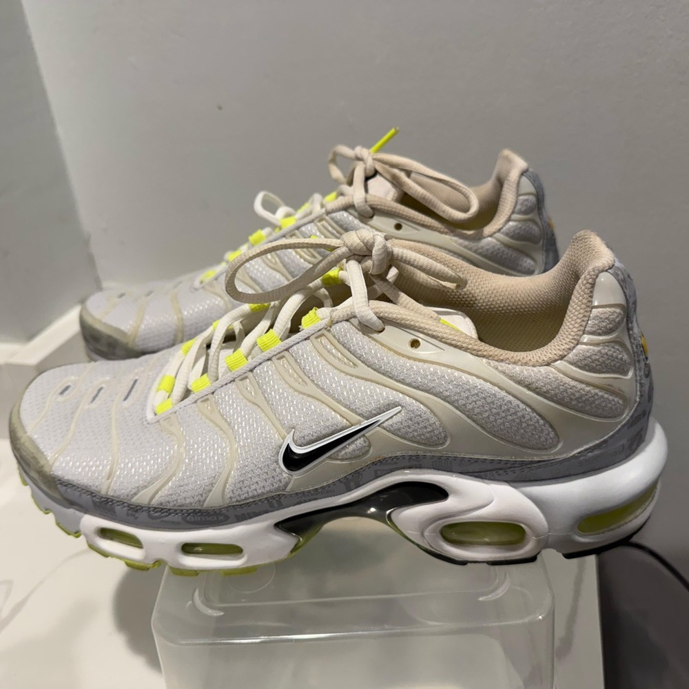 Nike Kids Sneakers - White and Yellow